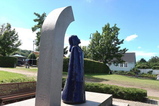 Birgit Nilsson Statue